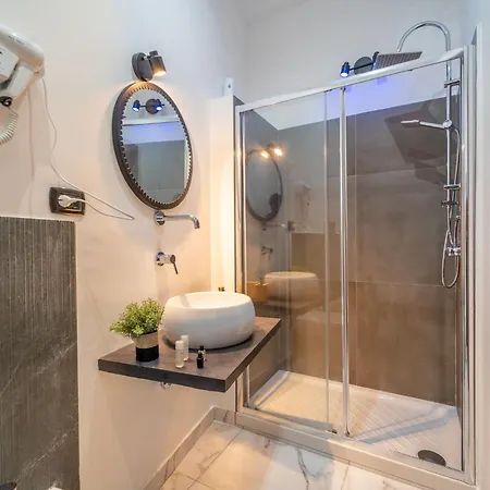 La Porta Di Alba Отель типа 