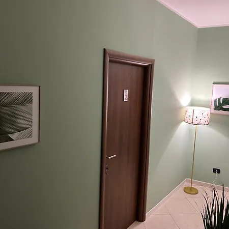 Oda ve Kahvaltı La Porta Di Alba *