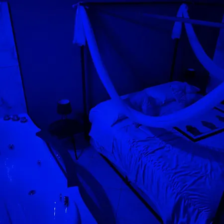 La Porta Di Alba Отель типа 